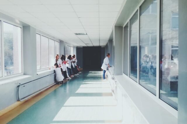 Signs of Labor: How to Tell When It Is Really Time