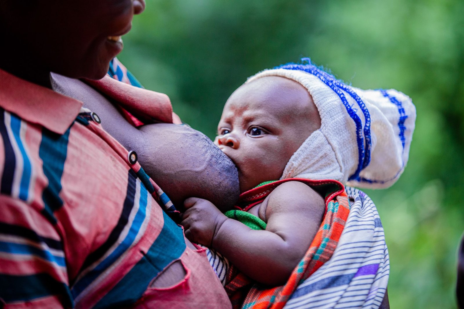 Fixing Breastfeeding Latch Problems for New Parents
