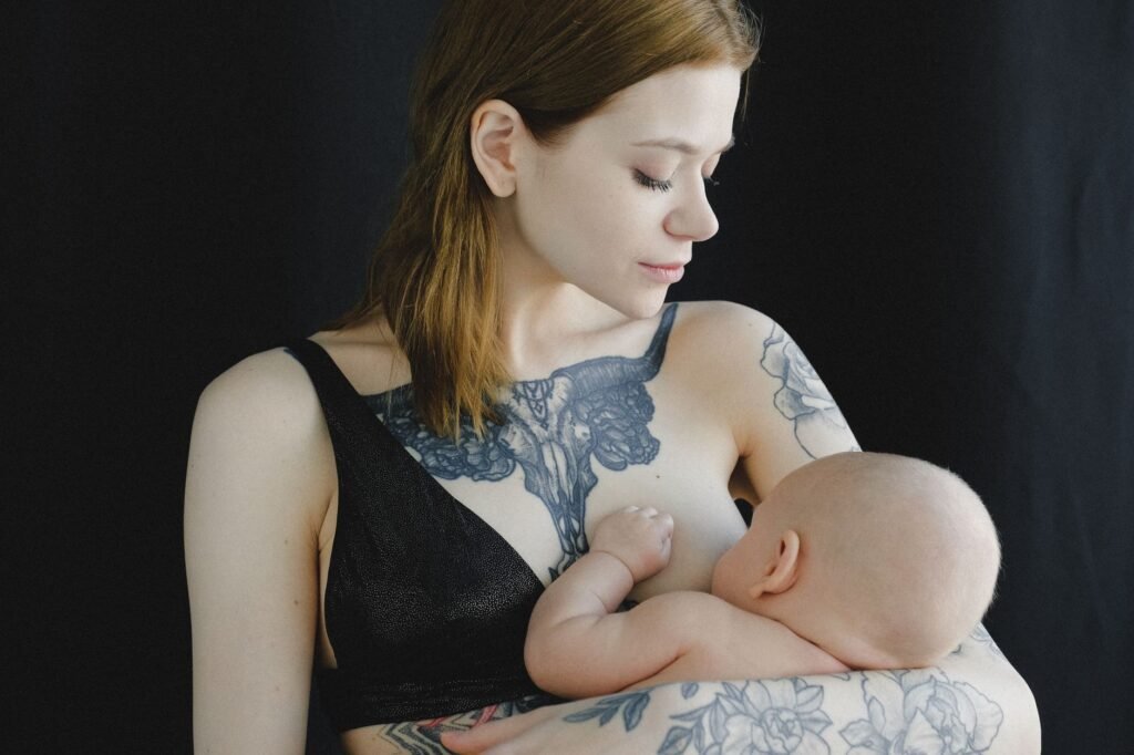 Mother breastfeeding baby Common Myths About Breastfeeding Latch
