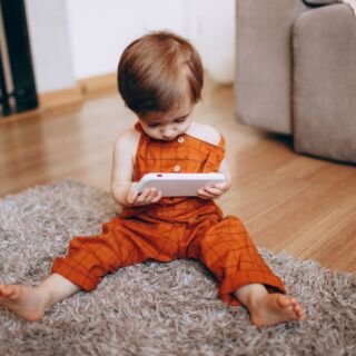 Toddler Screen Time: Setting Healthy Limits for Kids