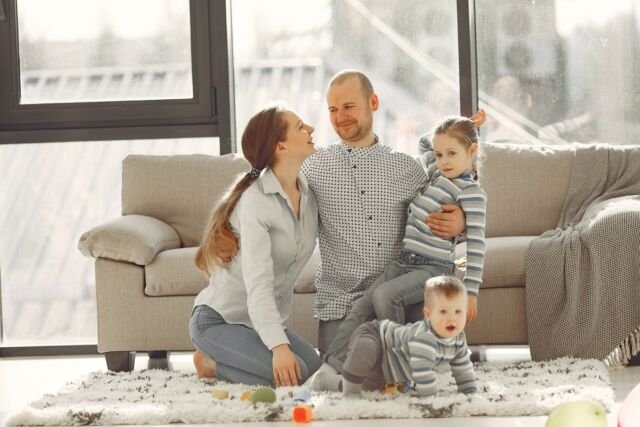 100 Simple Ways to Become a More Connected Parent