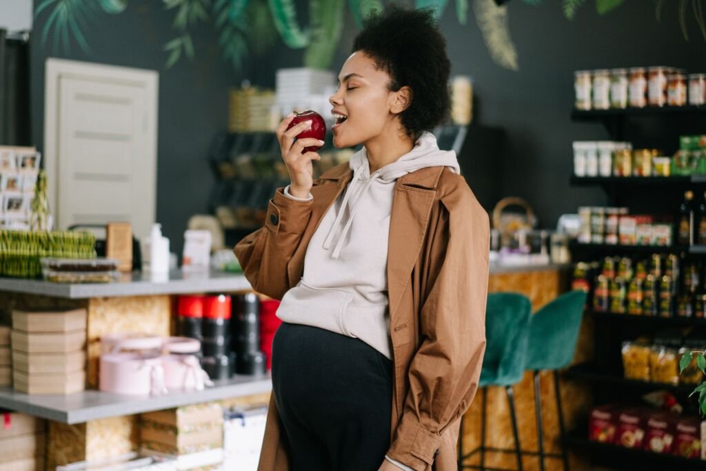 Healthy eating is crucial for managing gestational diabetes